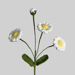 Handmade Little Daisy crochet flower – white petals and green stem for sustainable décor and gifts
